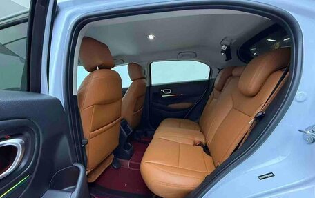 Honda Vezel, 2023 год, 1 740 000 рублей, 14 фотография