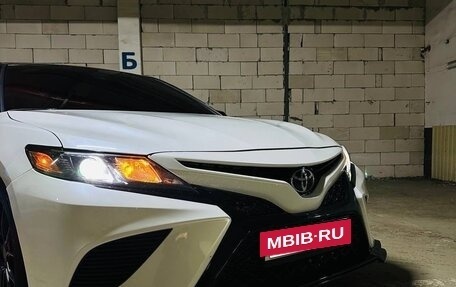 Toyota Camry, 2021 год, 3 390 000 рублей, 3 фотография