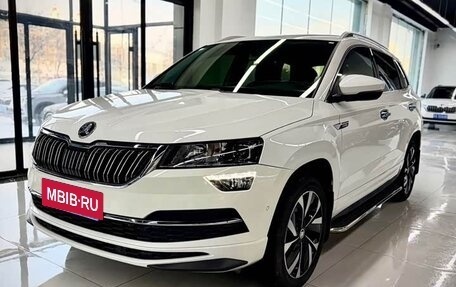 Skoda Karoq I, 2022 год, 1 469 000 рублей, 2 фотография