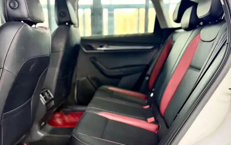 Skoda Karoq I, 2022 год, 1 469 000 рублей, 18 фотография