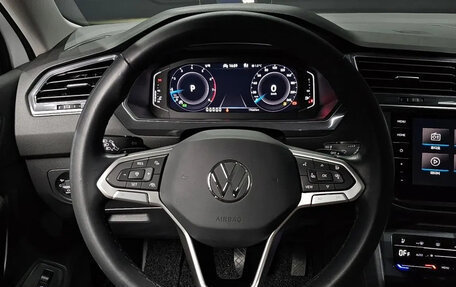 Volkswagen Tiguan II, 2022 год, 2 457 030 рублей, 7 фотография