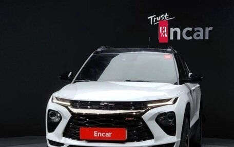 Chevrolet TrailBlazer, 2022 год, 1 280 000 рублей, 2 фотография