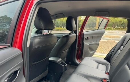 Toyota Yaris XP150 рестайлинг, 2022 год, 1 340 000 рублей, 9 фотография