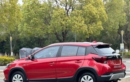 Toyota Yaris XP150 рестайлинг, 2022 год, 1 340 000 рублей, 12 фотография