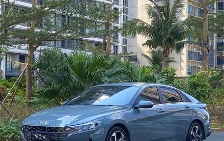 Hyundai Elantra, 2022 год, 1 400 000 рублей, 3 фотография