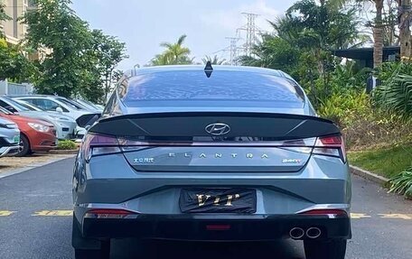 Hyundai Elantra, 2022 год, 1 400 000 рублей, 5 фотография