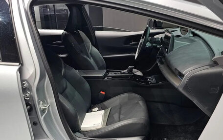 Toyota Prius IV XW50, 2025 год, 4 589 098 рублей, 10 фотография