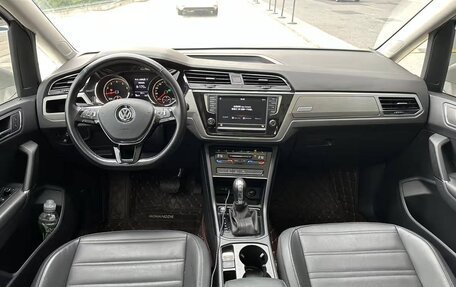 Volkswagen Touran III, 2023 год, 2 086 069 рублей, 6 фотография