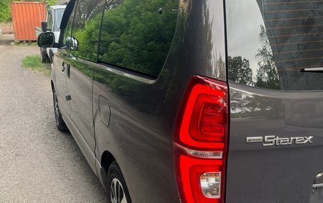 Hyundai Grand Starex Grand Starex I рестайлинг 2, 2020 год, 4 500 000 рублей, 7 фотография