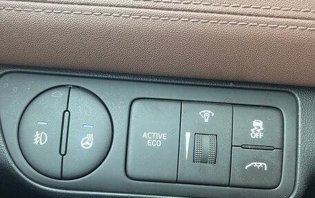 Hyundai Grand Starex Grand Starex I рестайлинг 2, 2020 год, 4 500 000 рублей, 34 фотография