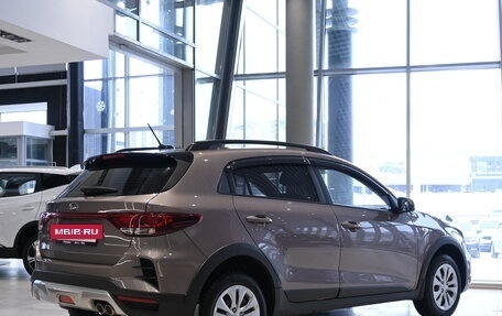 KIA Rio IV, 2021 год, 1 645 000 рублей, 5 фотография