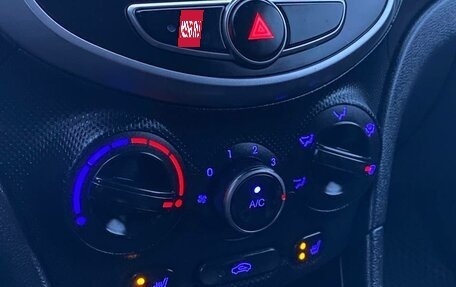 Hyundai Solaris II рестайлинг, 2014 год, 850 000 рублей, 10 фотография