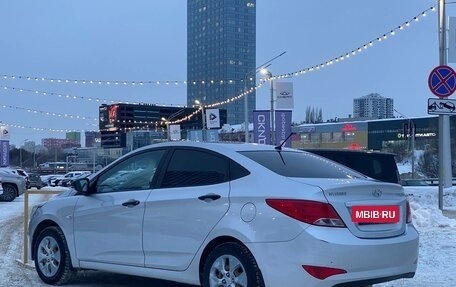 Hyundai Solaris II рестайлинг, 2014 год, 850 000 рублей, 4 фотография