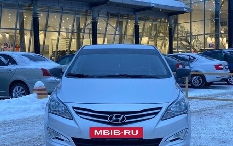 Hyundai Solaris II рестайлинг, 2014 год, 850 000 рублей, 2 фотография