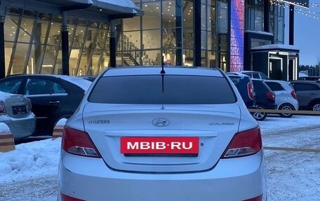 Hyundai Solaris II рестайлинг, 2014 год, 850 000 рублей, 5 фотография