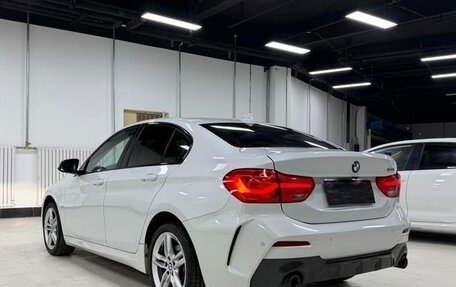 BMW 1 серия, 2022 год, 1 590 000 рублей, 4 фотография