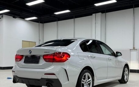 BMW 1 серия, 2022 год, 1 590 000 рублей, 7 фотография