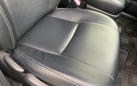 Toyota ISis I, 2016 год, 1 174 000 рублей, 17 фотография