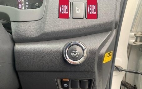 Toyota ISis I, 2016 год, 1 174 000 рублей, 14 фотография