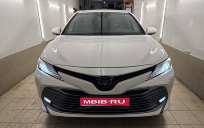 Toyota Camry, 2018 год, 2 300 000 рублей, 1 фотография