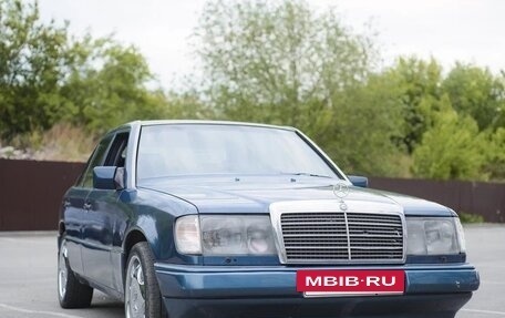 Mercedes-Benz E-Класс, 1992 год, 200 000 рублей, 3 фотография