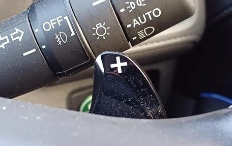 Honda Vezel, 2015 год, 1 182 000 рублей, 23 фотография