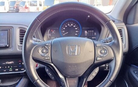 Honda Vezel, 2015 год, 1 182 000 рублей, 20 фотография