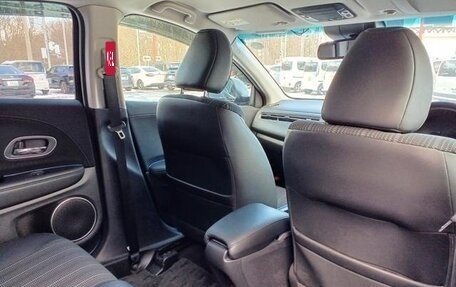 Honda Vezel, 2015 год, 1 182 000 рублей, 34 фотография