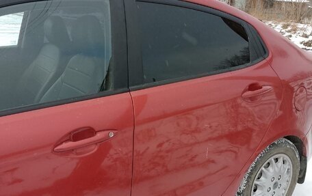 KIA Rio III рестайлинг, 2013 год, 700 000 рублей, 3 фотография