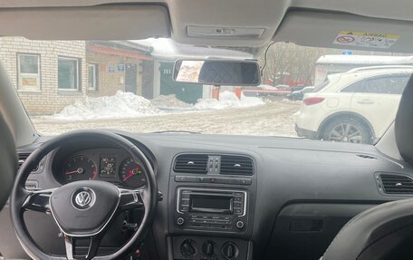 Volkswagen Polo VI (EU Market), 2015 год, 950 000 рублей, 6 фотография