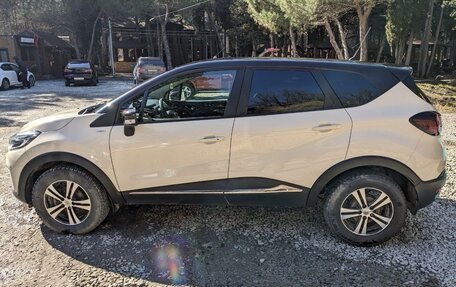 Renault Kaptur I рестайлинг, 2018 год, 1 450 000 рублей, 2 фотография