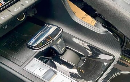 Hyundai Elantra, 2023 год, 1 840 002 рублей, 16 фотография