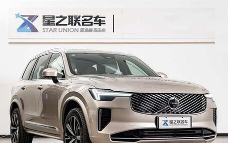 Volvo XC90 II рестайлинг, 2025 год, 9 300 000 рублей, 4 фотография