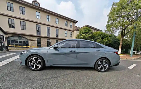 Hyundai Elantra, 2023 год, 1 370 555 рублей, 4 фотография