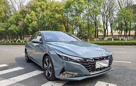 Hyundai Elantra, 2023 год, 1 370 555 рублей, 3 фотография