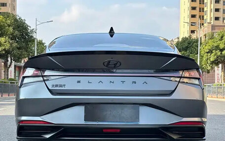 Hyundai Elantra, 2023 год, 1 300 010 рублей, 6 фотография