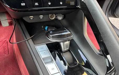 Hyundai Elantra, 2023 год, 1 300 010 рублей, 10 фотография