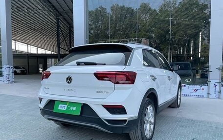 Volkswagen T-Roc I, 2022 год, 1 700 000 рублей, 5 фотография