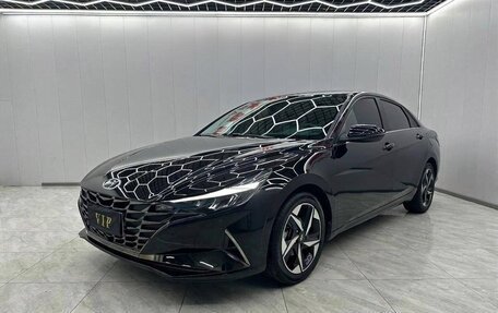 Hyundai Elantra, 2022 год, 1 580 000 рублей, 3 фотография