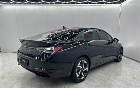 Hyundai Elantra, 2022 год, 1 580 000 рублей, 5 фотография