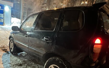 Chevrolet Niva I рестайлинг, 2003 год, 200 000 рублей, 6 фотография