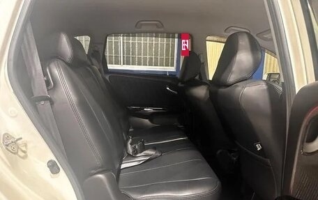 Honda Stream II, 2010 год, 983 000 рублей, 28 фотография