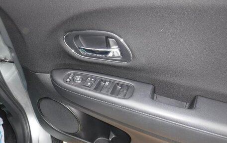 Honda Vezel, 2014 год, 1 074 000 рублей, 10 фотография