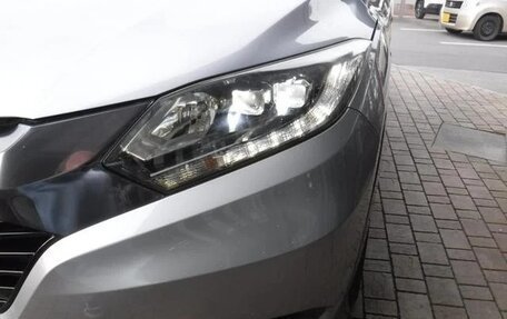 Honda Vezel, 2014 год, 1 074 000 рублей, 18 фотография