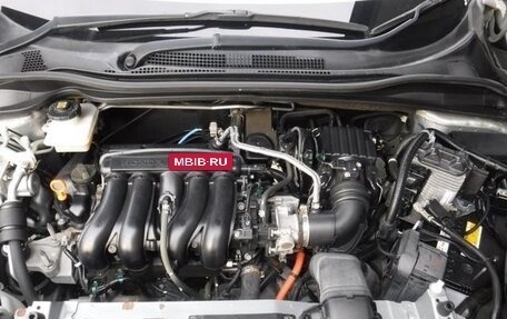 Honda Vezel, 2014 год, 1 074 000 рублей, 19 фотография