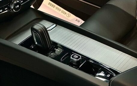 Volvo V60 II, 2025 год, 5 600 000 рублей, 16 фотография