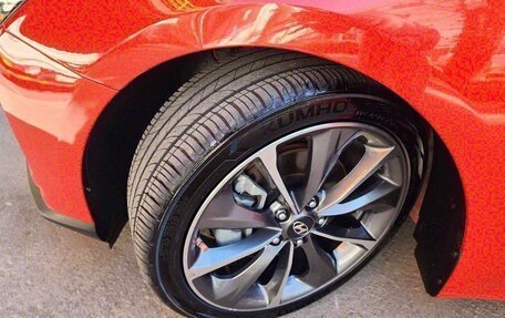 Hyundai Veloster II, 2018 год, 1 200 009 рублей, 5 фотография