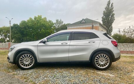 Mercedes-Benz GLA, 2017 год, 1 950 000 рублей, 5 фотография