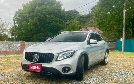 Mercedes-Benz GLA, 2017 год, 1 950 000 рублей, 3 фотография