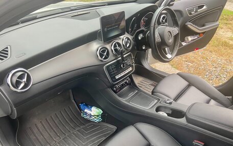 Mercedes-Benz GLA, 2017 год, 1 950 000 рублей, 19 фотография